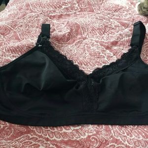 SZ 38D black nursing bra